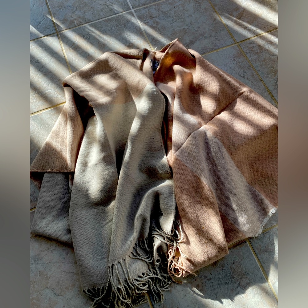 Shawl